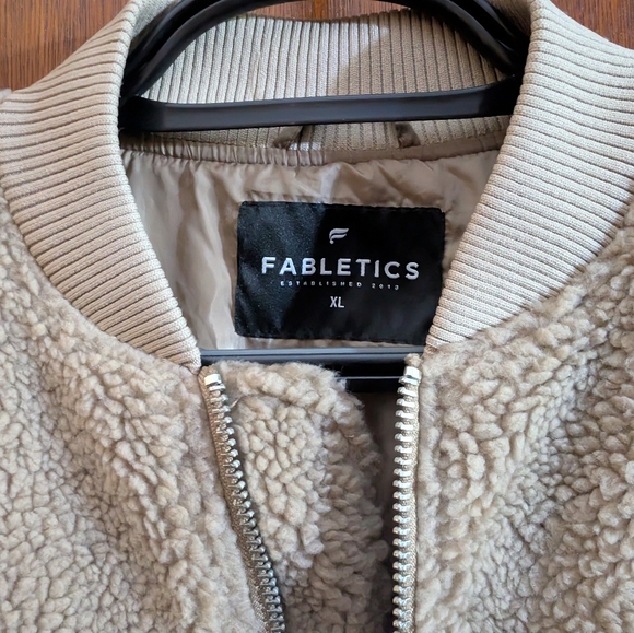 Fabletics Cream Sherpa Jacket - Picture 2 of 2